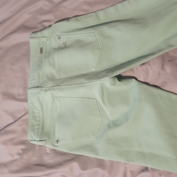 DL1961 size 26 - Picture 5 of 5